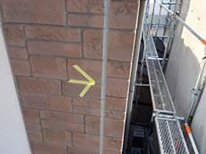 コーキングの打ち替えが完成しました。