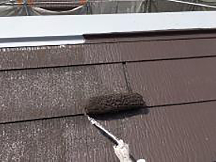 下塗りを行います。