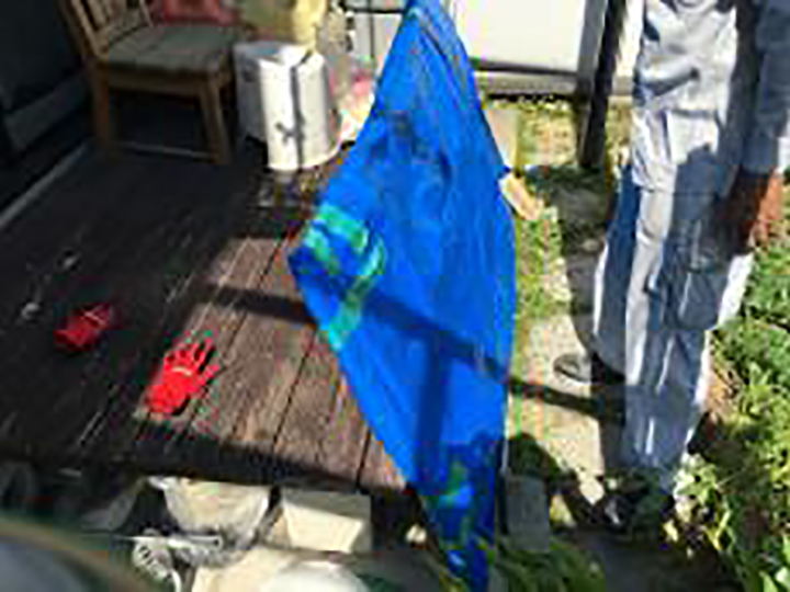 外した屋根はお庭等に静置保管しました。