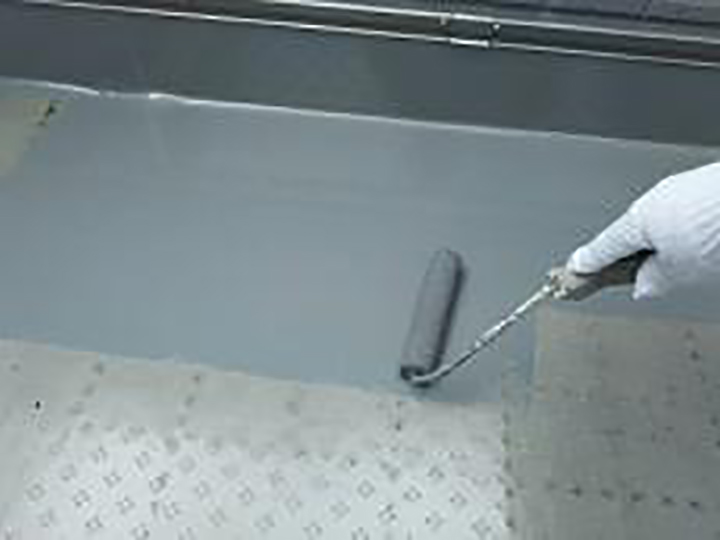 トップコートを塗布します。