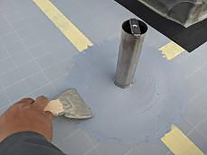 脱気筒を設置します。