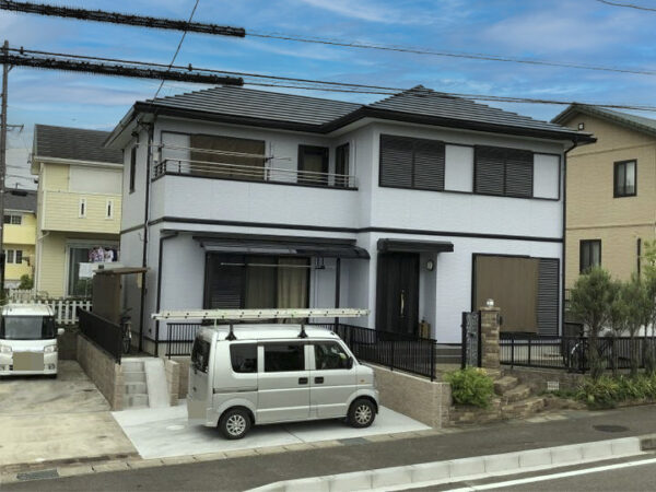 W様邸 屋根外壁塗装リフォーム／駐車場拡張工事／テラス取替え工事