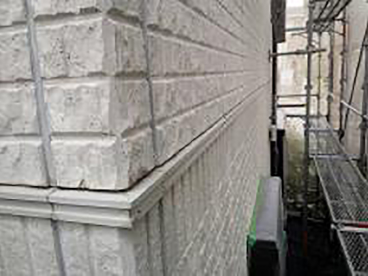 新しいコーキングを充填します。