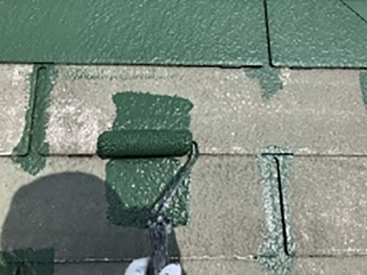 下塗りを行います。