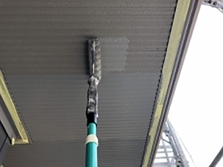 上裏仕上げ1回目を行います。