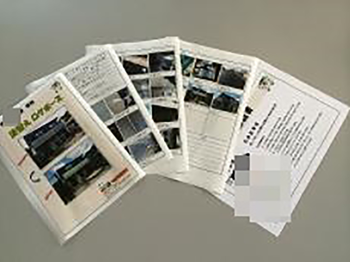 塗替えログポースを贈呈しました。<br />
工事の履歴をしっかり残し、資産価値の向上へ！