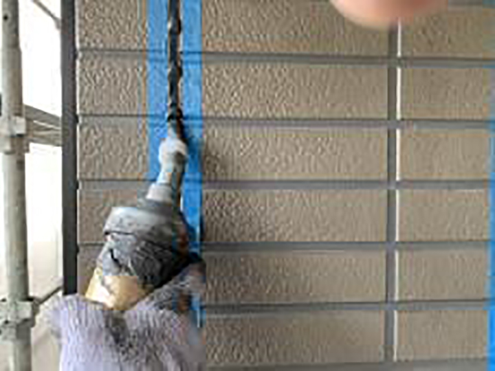 新しいコーキングを充填します。