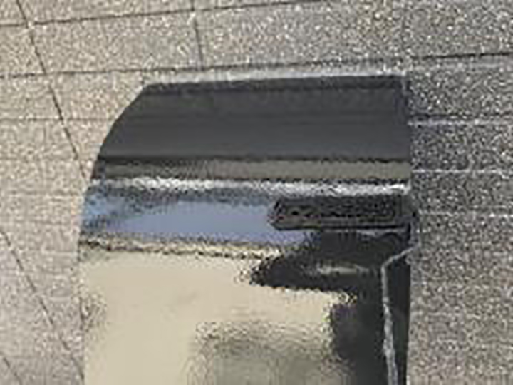 換気フード仕上げ2回目を行います。