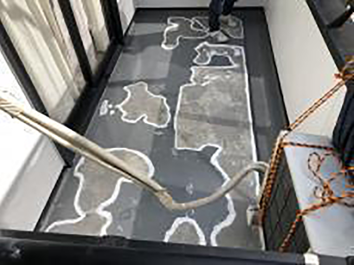 撤去した箇所の取合い部コーキング設置します。