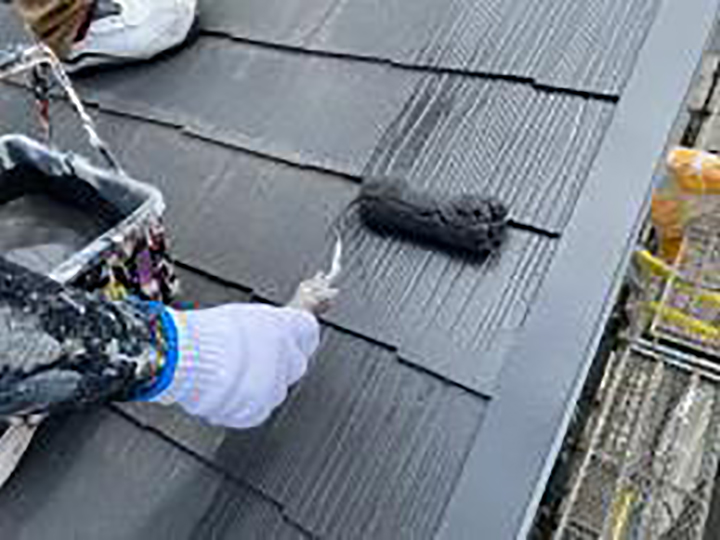 下塗りを行います。