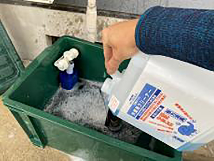 バイオ液を撹拌します。